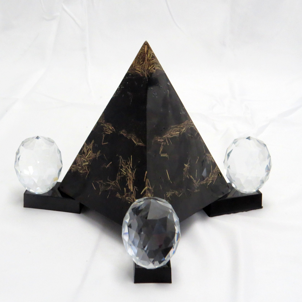 Canon d'énergie Shungite 450m2 pyramide- Pierreprotection.fr