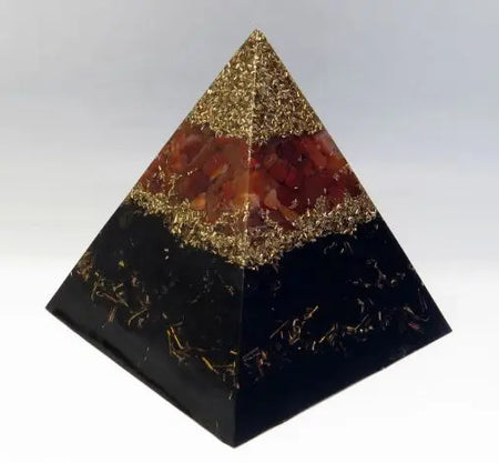 Canon d'énergie Cornaline Shungite 85mm pyramide. Faire monter le taux vibratoire de la maison